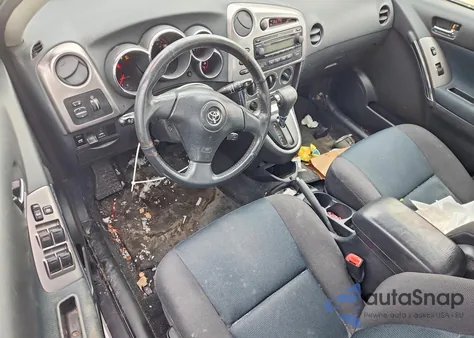 2007 Toyota Corolla Matrix Xr z USA, uszkodzony, nr VIN 2T1KR32EX7C661656